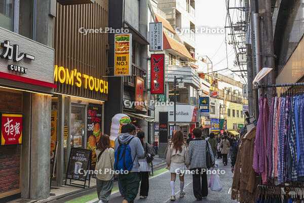 下北沢南口商店街 [KNO110024809]