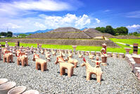 八幡塚古墳　人物　動物埴輪群像　狩猟の場面　群馬県 [KHI110015628]