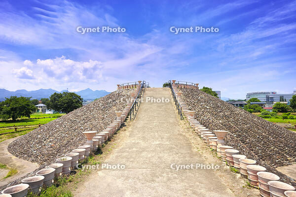 八幡塚古墳　群馬県 [KHI110015641]