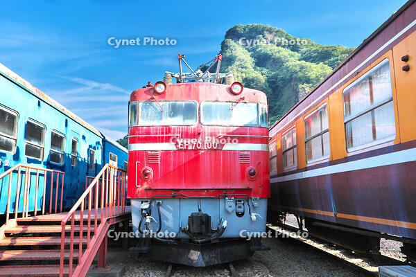 国鉄EF70形電気機関車　群馬県　 [KHI110015680]