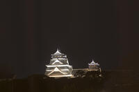 ライトアップされた熊本城 [KTO110004173]