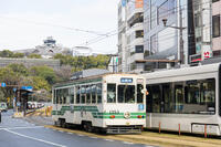 熊本城と市電 [KTO110004177]