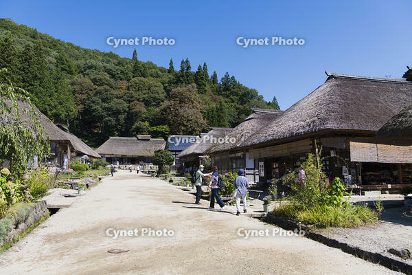 夏の大内宿 [KTO110004116]