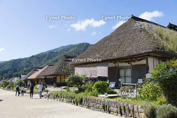 夏の大内宿 [KTO110004123]