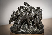 alb23148050 [ABM112341297]