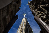 Torre de de la Mare de deu coronada amb una estrella, temple de la Sagrada Familia, Barcelona 14.05.2026 [ABM112368241]