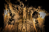 El Papa Lleo XIV beneeix la torre de Jesus del temple de la Sagrada Familia, Barcelona 10.06.2026 [ABM112368264]