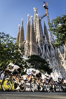 Contrarellotge de la primera etapa del Tour de Fran?a, pas pel temple de la Sagrada Familia de l equip UAE Team Emirates XRG amb el favorit de la cursa Tadej Pogacar, Barcelona 4.07.2026 [ABM112368269]