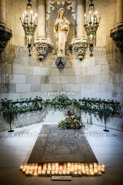 Tomba d Antoni Gaudi, Basilica de la Sagrada Familia, Barcelona 14.10.2025 [ABM112368210]