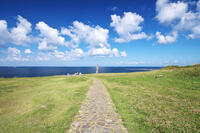 入道崎と北緯40度のモニュメント [TMA110070090]