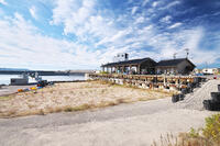 仮復旧した鹿磯漁港 [TMA110070833]