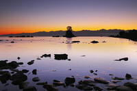 雨晴海岸と女岩と立山連峰の朝 [TMA110070870]