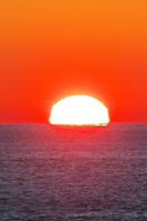 日の出と太平洋 [TMA110071066]