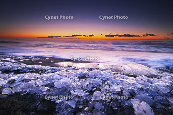 十勝のジュエリーアイスの朝　太平洋 [TMA110070914]