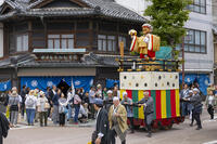 大垣祭（本楽）　城下町巡行（大黒やま） [OKE110019615]