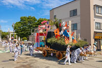 土崎神明社祭　曳山行事（宵宮） [OKE110019909]