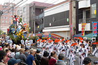 土崎神明社祭　曳山行事（本祭）　御幸曳山　演芸披露 [OKE110019958]