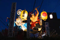 土崎神明社祭　曳山行事（本祭）　戻り曳山 [OKE110019963]