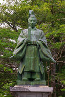 千秋公園（久保田城跡）　佐竹義堯公銅像 [OKE110019985]