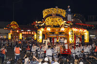 花輪ばやし　駅前行事　屋台（大町） [OKE110020731]