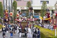 久喜提燈祭り「天王様」　神輿と人形山車 [OKE110022816]