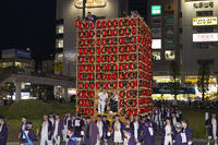 久喜提燈祭り「天王様」　提燈山車（東一） [OKE110022847]