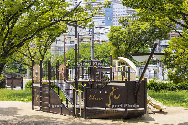 ザビエル公園　南蛮船をイメージした遊具 [OKE110019650]
