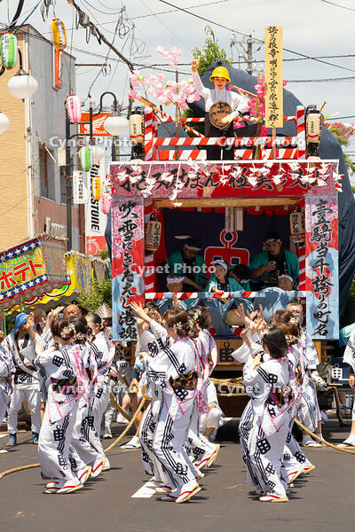 土崎神明社祭　曳山行事（宵宮）　演芸披露 [OKE110019897]
