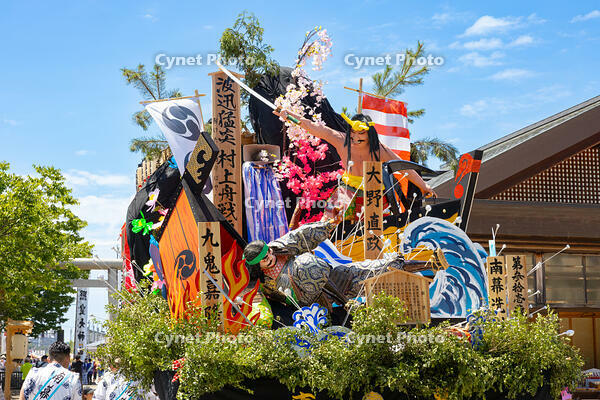 土崎神明社祭　曳山行事（宵宮）　郷社参り [OKE110019902]