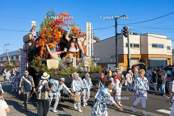 土崎神明社祭　曳山行事（宵宮） [OKE110019944]