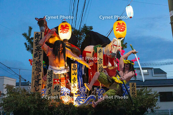 土崎神明社祭　曳山行事（本祭）　戻り曳山 [OKE110019961]