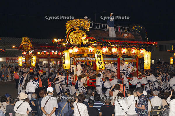 花輪ばやし　駅前行事　屋台（大町） [OKE110020734]