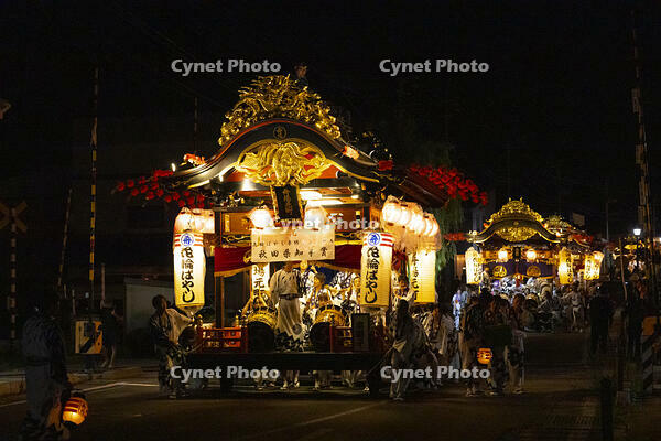 花輪ばやし　朝詰　稲村橋へ出発（舟場元町） [OKE110020749]
