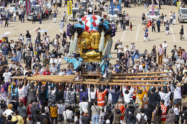 新居浜太鼓祭り　上部地区山根グラウンド統一寄せ [OKE110021732]