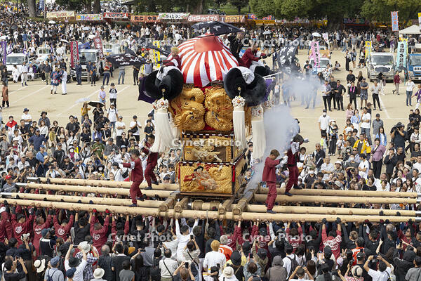 新居浜太鼓祭り　上部地区山根グラウンド統一寄せ [OKE110021739]