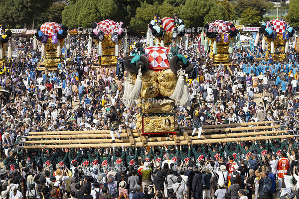 新居浜太鼓祭り　上部地区山根グラウンド統一寄せ [OKE110021752]