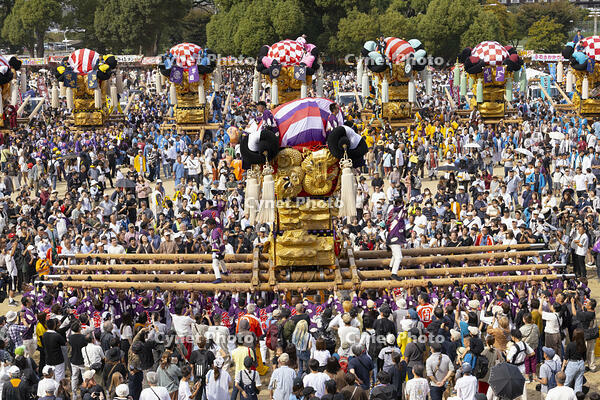 新居浜太鼓祭り　上部地区山根グラウンド統一寄せ [OKE110021760]