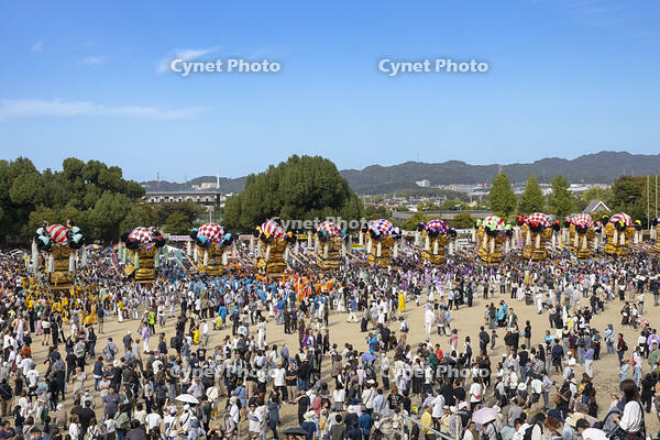 新居浜太鼓祭り　上部地区山根グラウンド統一寄せ [OKE110021763]