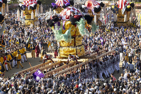 新居浜太鼓祭り　上部地区山根グラウンド統一寄せ [OKE110021774]