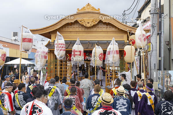 久喜提燈祭り「天王様」　八雲神社御仮屋　式典 [OKE110022813]