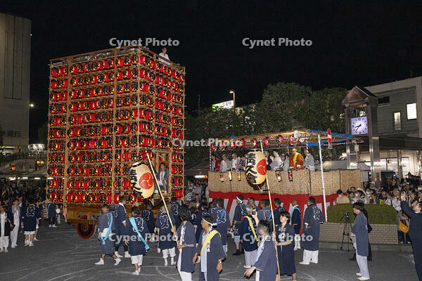 久喜提燈祭り「天王様」　提燈山車（東） [OKE110022865]