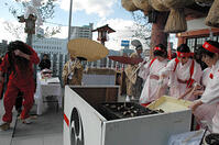 イワシの頭焼き、においで鬼退治　広島・住… [ASA110022903]