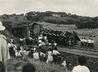 １９４９年　松川事件で脱線転覆した車両 [ASA110023758]