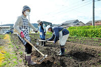 移住した被災者、支える交流の場　東日本大… [ASA110023912]