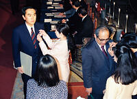 １９９０年　初登院する自民党の石原伸晃氏 [ASA110024045]