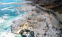空撮）能登半島地震　輪島・鹿磯漁港 [ASA110024125]