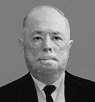 東宮参与・慶応大学名誉教授の小泉信三さん [ASA110024207]