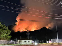 沢山地区の火災（夜） [ASA110024403]