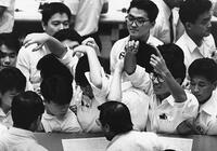 東京証券取引所／活気づく場立ち [ASA110024550]