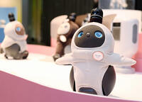 特別展「きみとロボット」開幕 [ASA110024598]